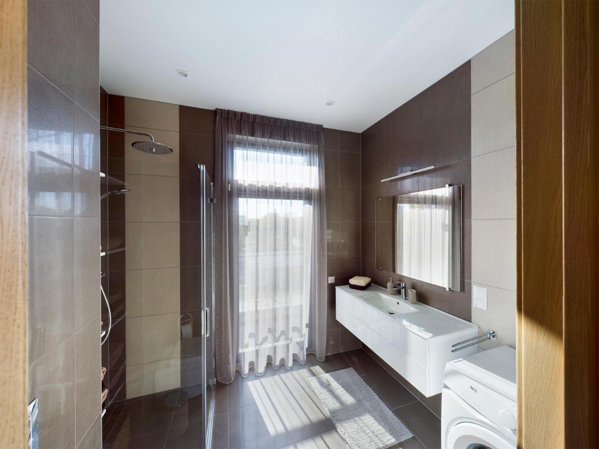 Sky Garden Apartman Jūrkalne Kültér fotó